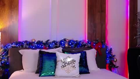 SkylarSpark online show from 12-20-25, 08:16