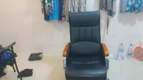 Snapshot of skylartgilf205565 chatting on 09-17-25, 01:02 skylartgilf205565 online show from 09-17-25, 01:02