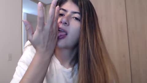 Skyler online show from 01-15-25, 05:50