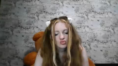 Skyler online show from 09-24-25, 06:11