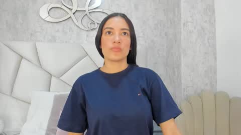 Snapshot of skylerwhite02 chatting on 11-09-25, 08:07 Skyler online show from 11-09-25, 08:07