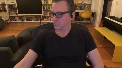 Snapshot of skyline3371 chatting on 12-18-24, 07:36 Skyline3371 online show from 12-18-24, 07:36