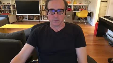 Snapshot of skyline3371 chatting on 10-20-25, 02:39 Skyline3371 online show from 10-20-25, 02:39