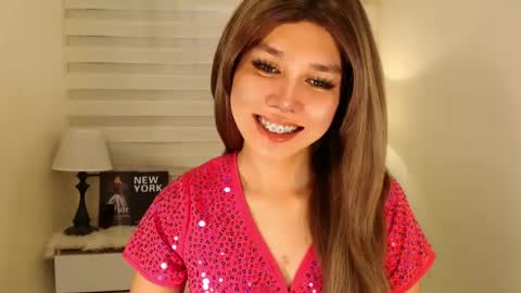 Snapshot of skyllerkent chatting on 12-20-24, 05:14 Sky online show from 12-20-24, 05:14