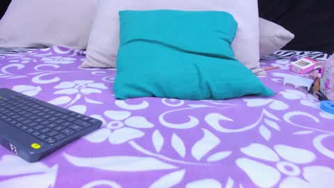 Skynny online show from 02-25-25, 09:02