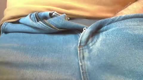 Snapshot of skypylot chatting on 03-08-25, 06:37 ResqPylot2 online show from 03-08-25, 06:37