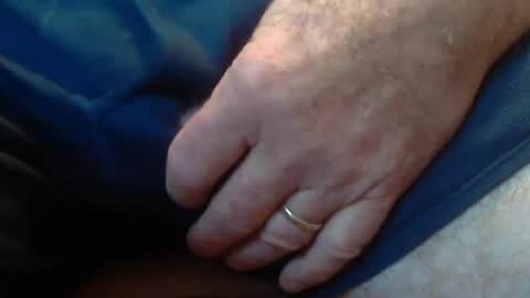 Snapshot of skypylot chatting on 11-14-25, 05:55 ResqPylot2 online show from 11-14-25, 05:55