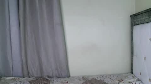 skyqueen0 online show from 10-23-25, 07:01