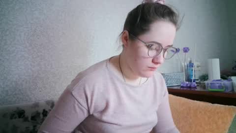 skyressie333 online show from 02-18-25, 09:10