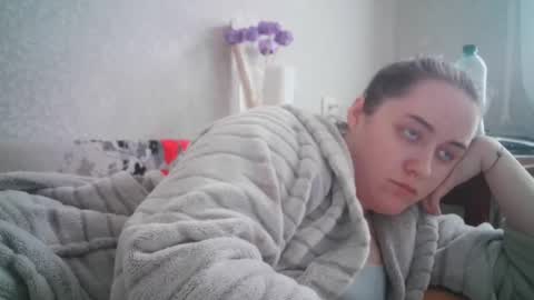 skyressie333 online show from 03-04-25, 02:10