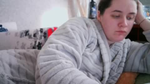 skyressie333 online show from 03-12-25, 01:40