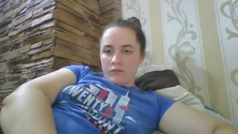 skyressie333 online show from 10-03-25, 07:55