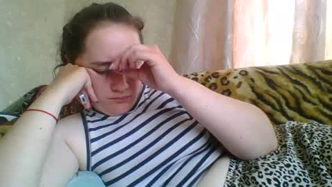 Snapshot of skyressie333 chatting on 06-20-26, 10:40 skyressie333 online show from 06-20-26, 10:40