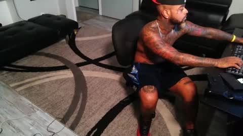 nasty twitter KASHCARTERATL online show from 10-15-25, 12:33