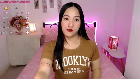 Queen Cyrine online show from 12-05-24, 03:26