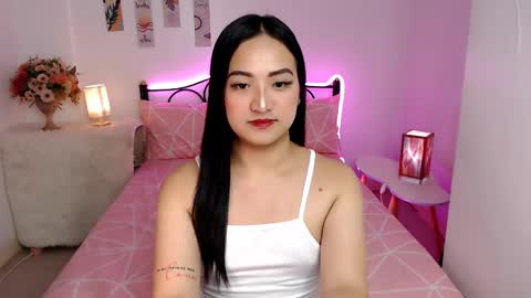 Queen Cyrine online show from 12-16-24, 06:10