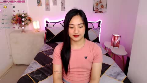 Queen Cyrine online show from 02-17-25, 07:04