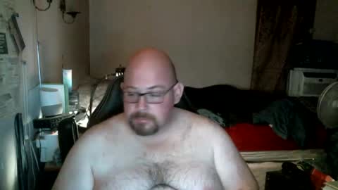 Snapshot of slavejim518 chatting on 12-08-24, 05:18 slavejim online show from 12-08-24, 05:18
