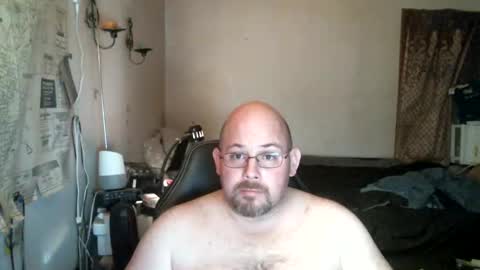 Snapshot of slavejim518 chatting on 02-23-25, 06:07 slavejim online show from 02-23-25, 06:07