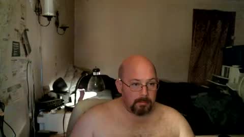 Snapshot of slavejim518 chatting on 12-22-25, 03:36 slavejim online show from 12-22-25, 03:36