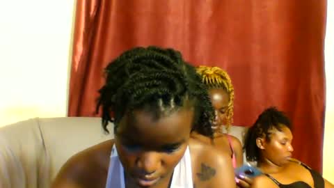 sleek_ass online show from 03-02-25, 05:47