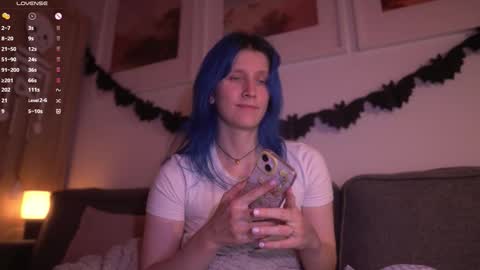 Sonya online show from 10-13-25, 07:36