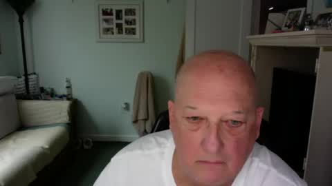 Snapshot of slick50000 chatting on 01-21-25, 08:21 slick50000 online show from 01-21-25, 08:21