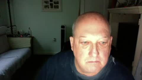 Snapshot of slick50000 chatting on 02-08-25, 09:57 slick50000 online show from 02-08-25, 09:57