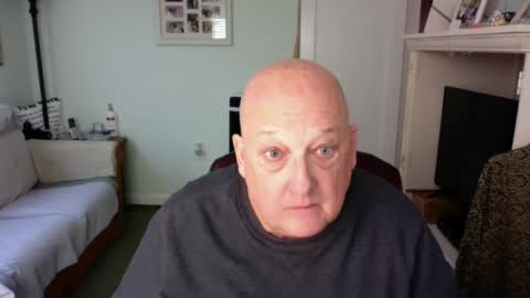 Snapshot of slick50000 chatting on 02-21-25, 06:04 slick50000 online show from 02-21-25, 06:04