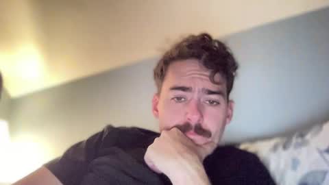 Snapshot of slickmass chatting on 01-26-25, 01:20 SlickMass online show from 01-26-25, 01:20