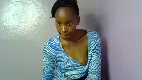 Alicia online show from 10-01-25, 03:40