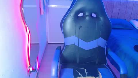 slim_master12 online show from 02-27-25, 09:54