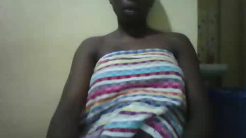 slim_petite_ebony online show from 02-20-25, 01:57