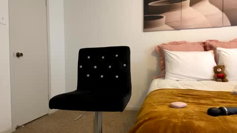 Barbie Stylebender online show from 09-28-25, 06:57