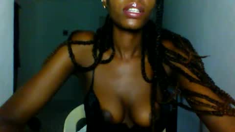 slimandthick1 online show from 03-11-26, 07:31