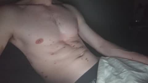 Snapshot of slimnlean chatting on 10-19-25, 01:17 slimnlean online show from 10-19-25, 01:17