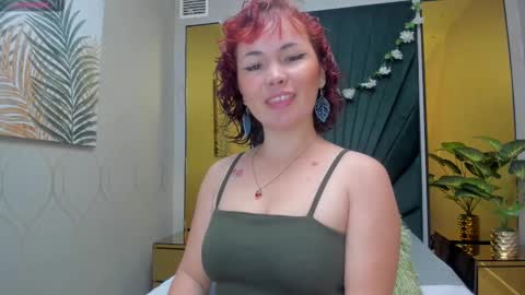 Paola  online show from 02-11-25, 11:21