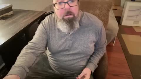 Snapshot of slut_slave_cfnm chatting on 01-08-25, 07:13 slut online show from 01-08-25, 07:13