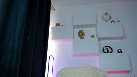 Ariana online show from 02-27-26, 07:08