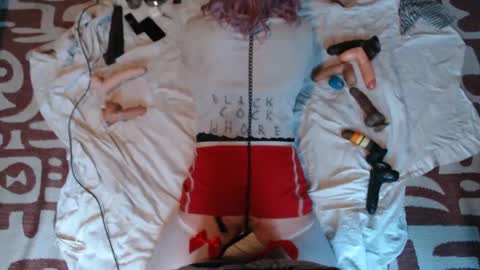 slutgurl_pdx online show from 01-01-25, 05:55