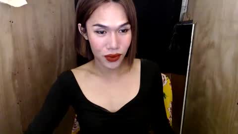 Snapshot of slutqueen_raz chatting on 09-22-25, 11:51 Raz online show from 09-22-25, 11:51