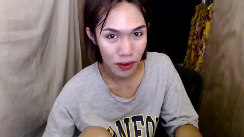 Snapshot of slutqueen_raz chatting on 09-28-25, 02:06 Raz online show from 09-28-25, 02:06