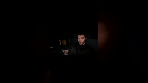 Snapshot of slutsandblunts chatting on 02-18-26, 07:15 slutsandblunts online show from 02-18-26, 07:15