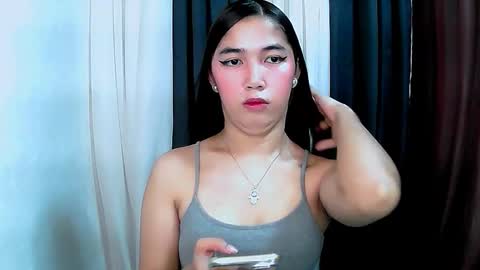 Gretha online show from 10-13-25, 03:17