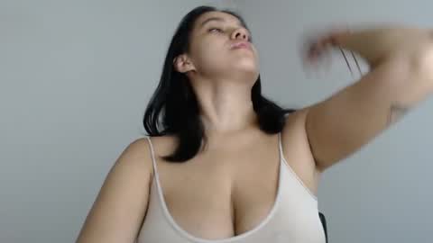 Sofia online show from 09-16-25, 04:13