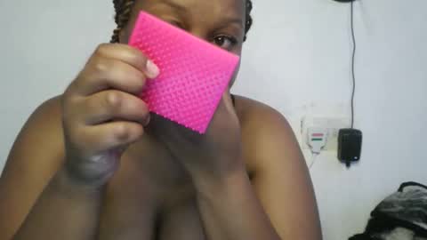 slutty_shan online show from 10-17-25, 07:44