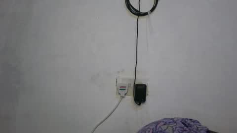 slutty_shan online show from 10-23-25, 04:34