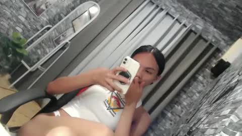 CHIE CHIE online show from 02-27-25, 06:09