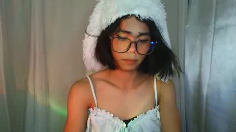 sluttypatotie online show from 09-27-25, 03:06