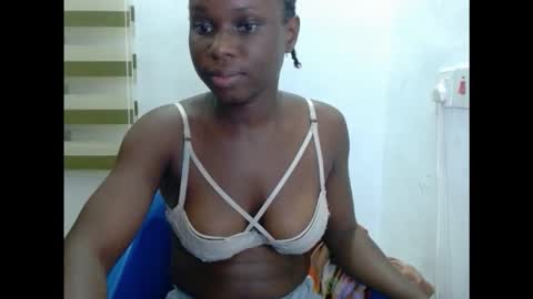 Snapshot of slutxcorn chatting on 12-13-25, 08:14 slutxcorn online show from 12-13-25, 08:14